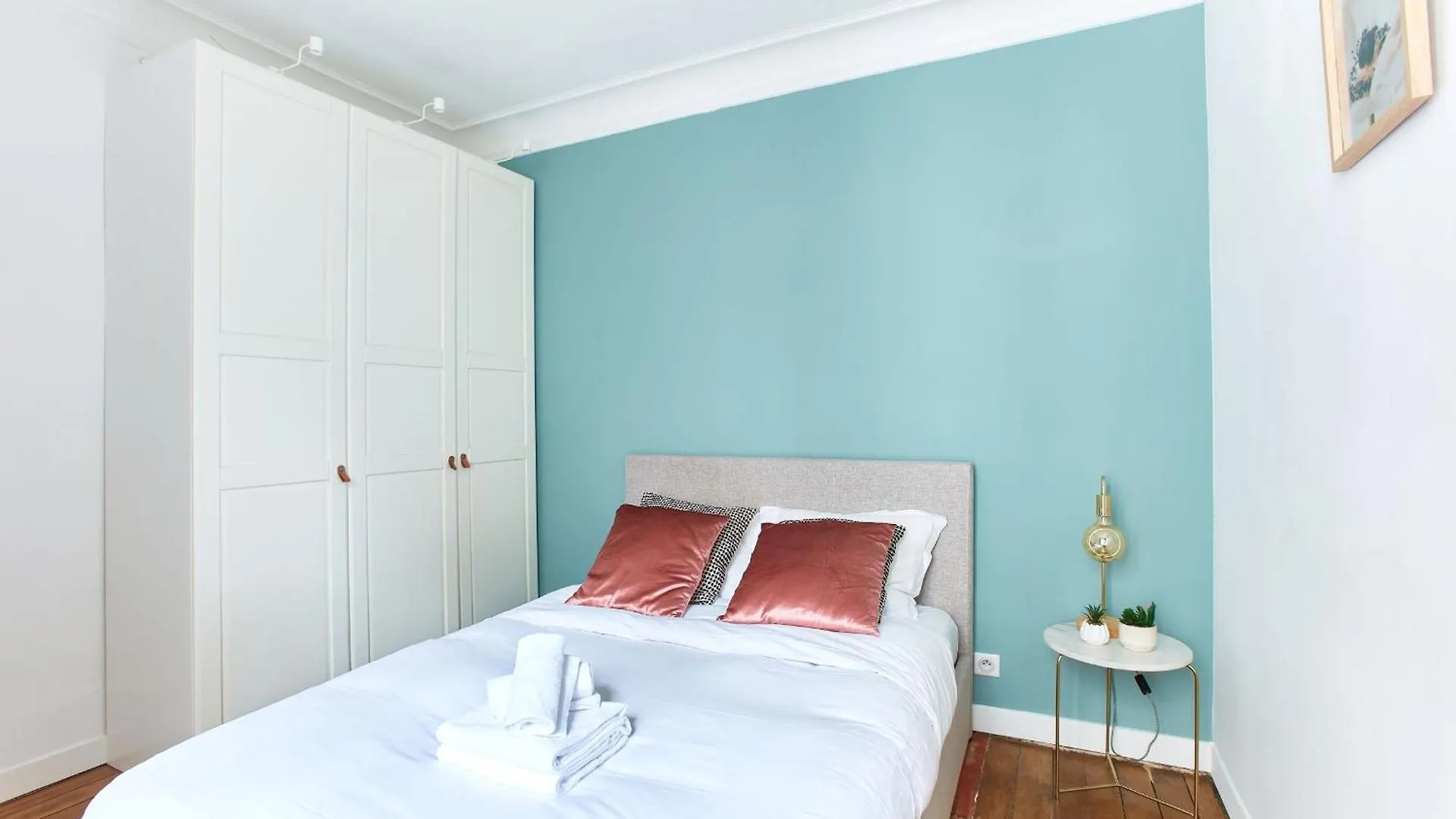 Montmartre & Rue Durantin - 1Br - Cityapartmentstay Paris France