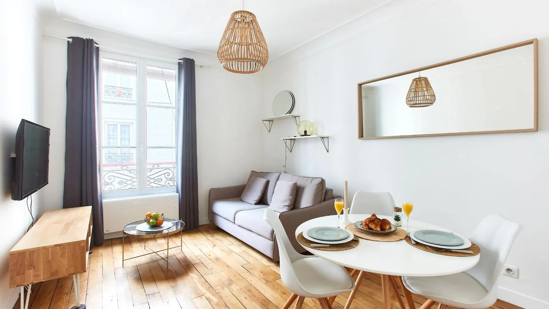 Montmartre & Rue Durantin - 1Br - Cityapartmentstay Paris 0*,  France